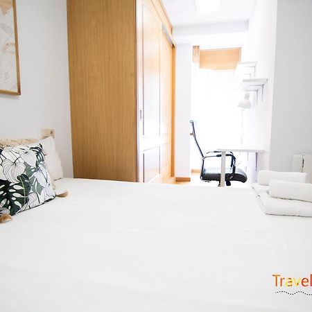 Bright Entire Apartment- Gp 1A Santiago de Compostela Eksteriør billede