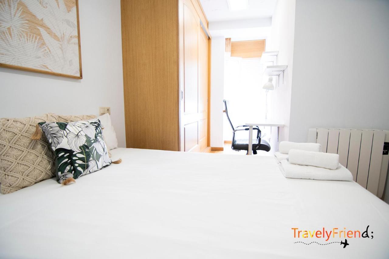 Bright Entire Apartment- Gp 1A Santiago de Compostela Eksteriør billede